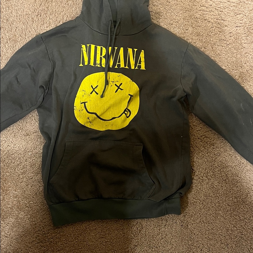 NIRVANA Black and Yellow Crew Neck Sweater